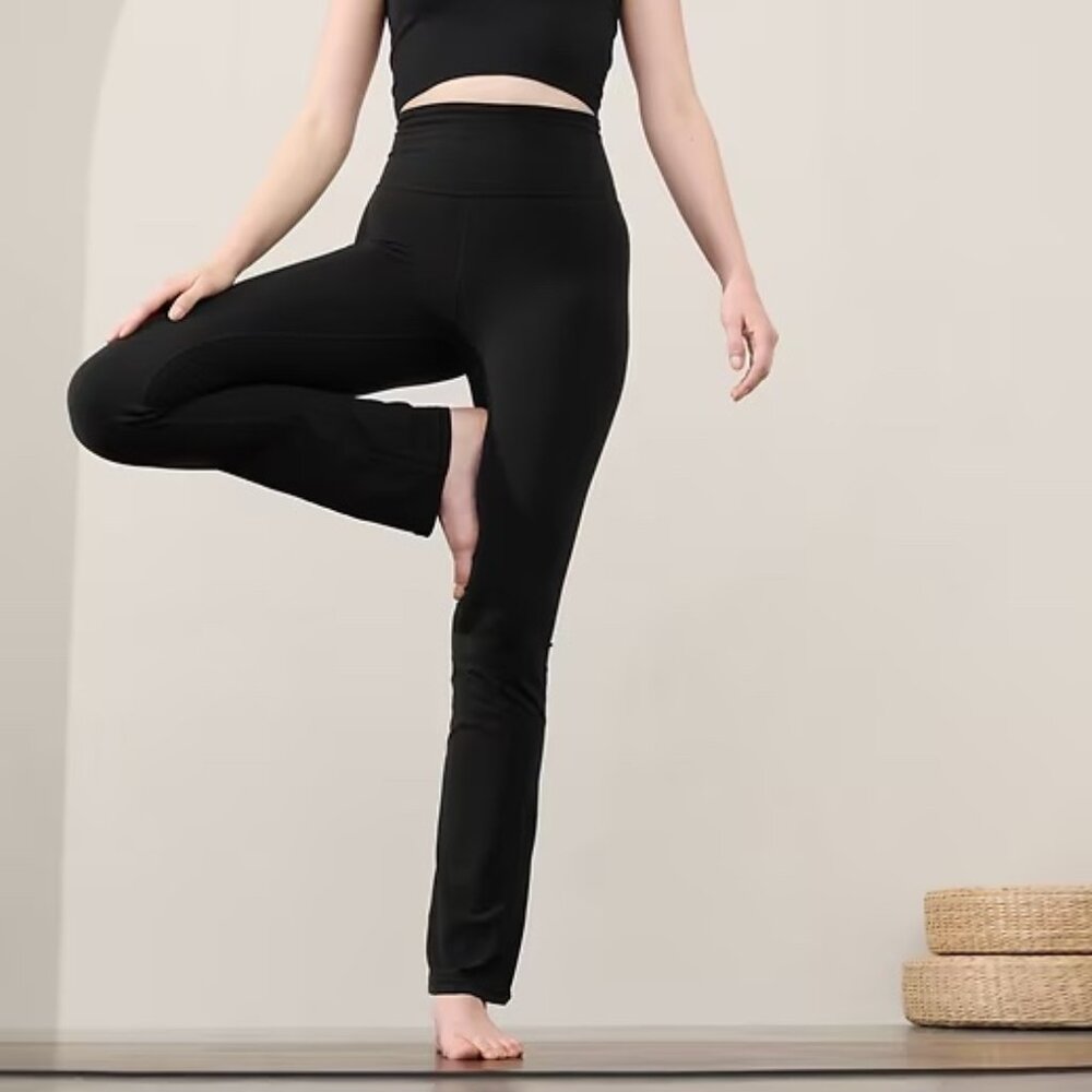 Athleta Elation Ultra High Rise Straight Leg Pant - Medium Petite